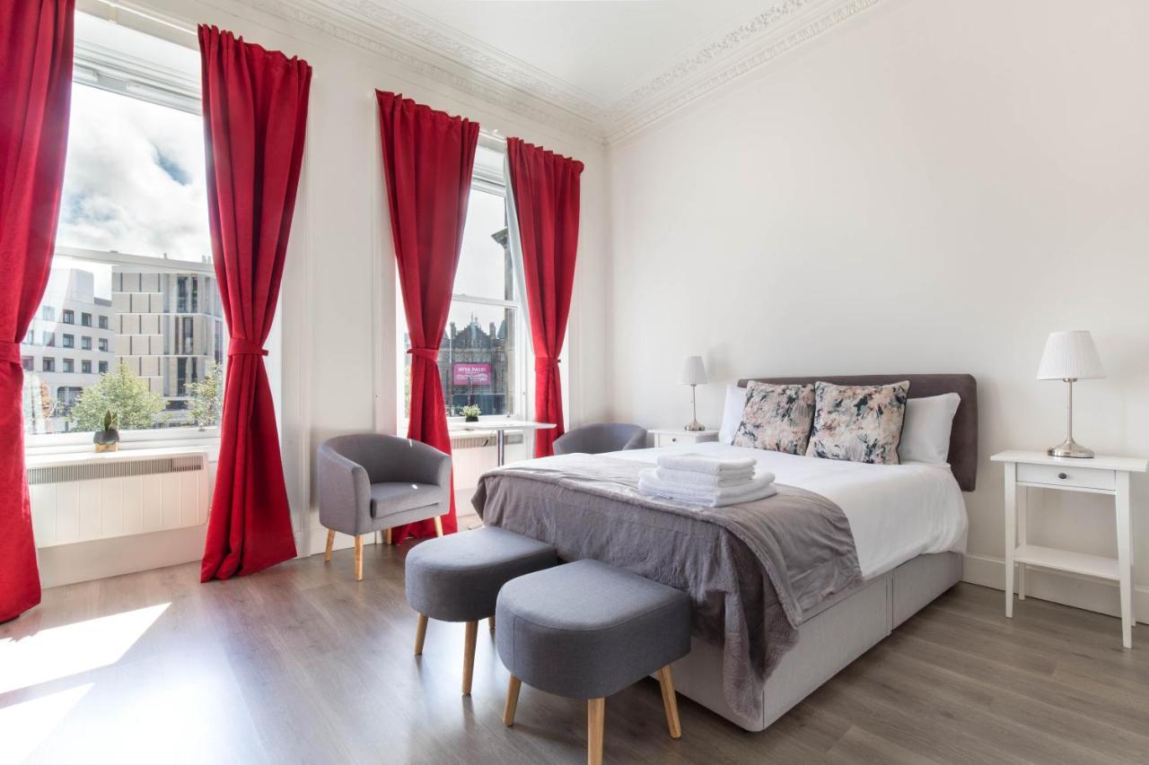Modern Studio Apartment In Prime Central Location Edinburgh Exterior photo